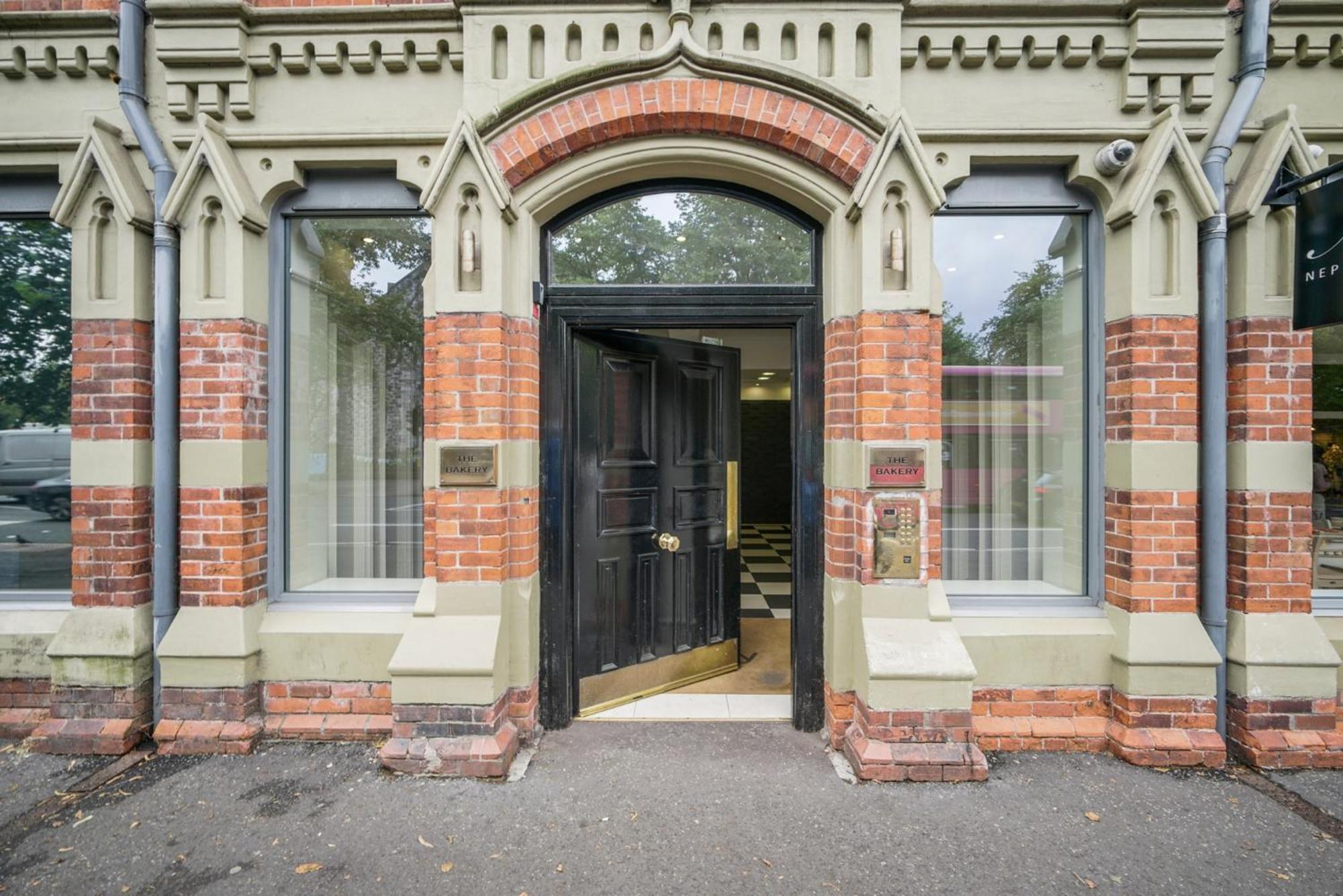Apartment Contemporary 1-bed In The Bakery, Ormeau Road *