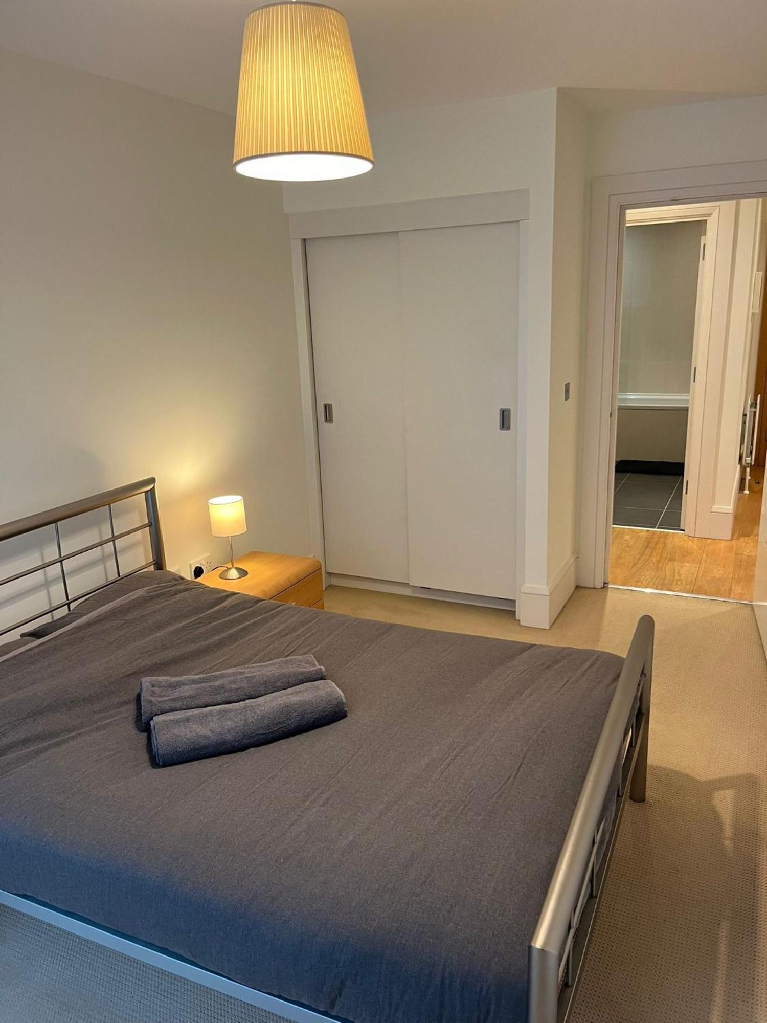 Apartment Contemporary 1-bed In The Bakery, Ormeau Road *
